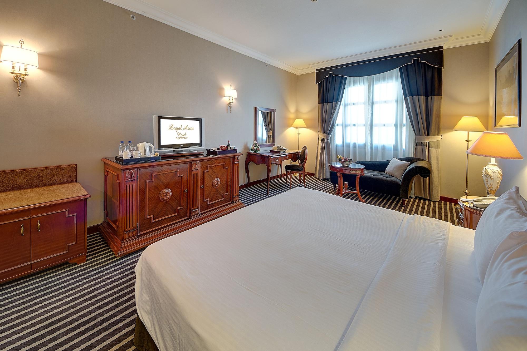 Royal Ascot Hotel Dubai Exterior foto